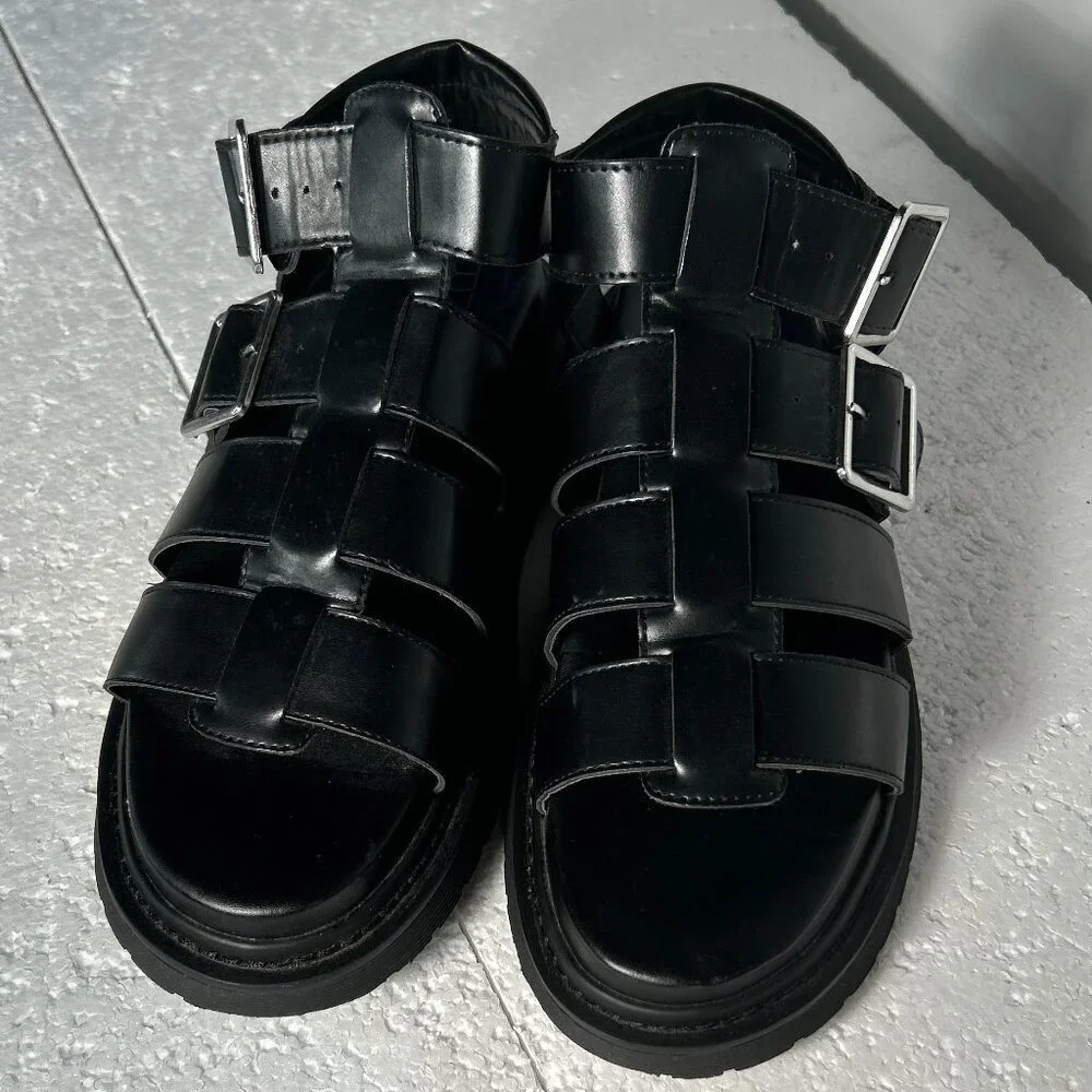 No Boundaries NWOT SZ 9 Black Caged Platform Sandal Comfort Boho Y2K Edgy